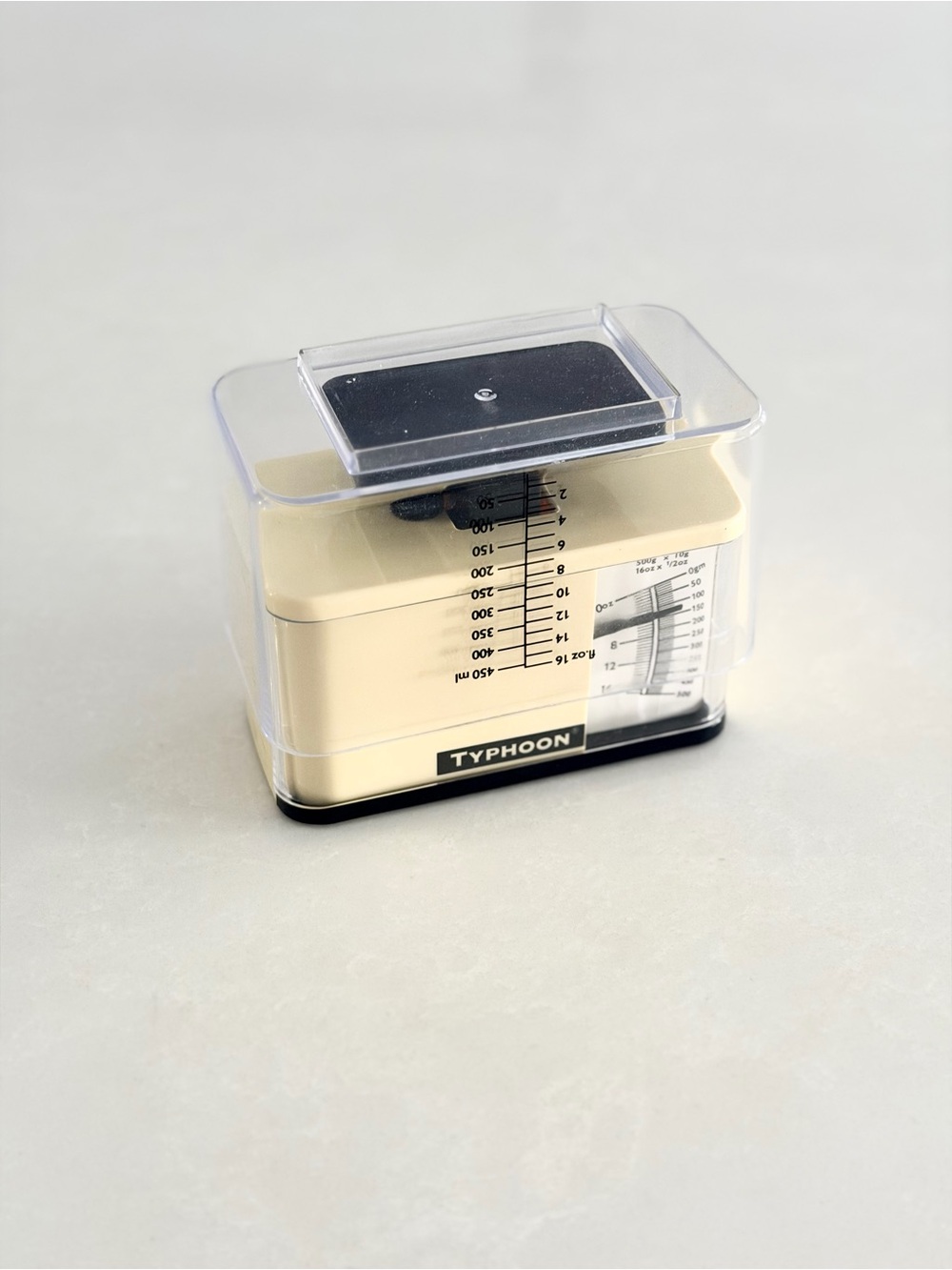Typhoon Mini Kitchen Scale – Cream Retro Mechanical Scale • Crate & Barrel